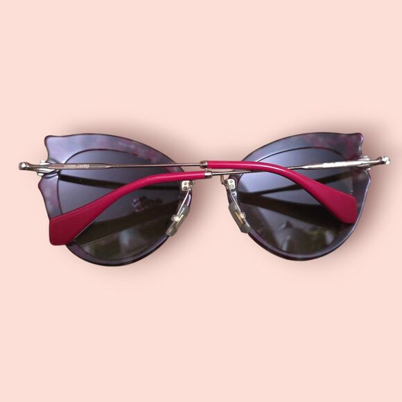 Miu Miu SMU 05S Noir Crystal Cat Eye Sunglasses Burgundy Marbled Havana Italy main image 4